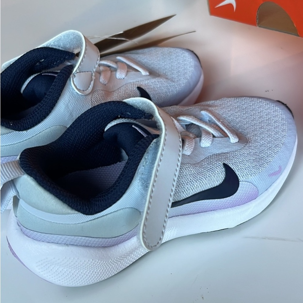 Nike Toddler Size 9 Sneakers